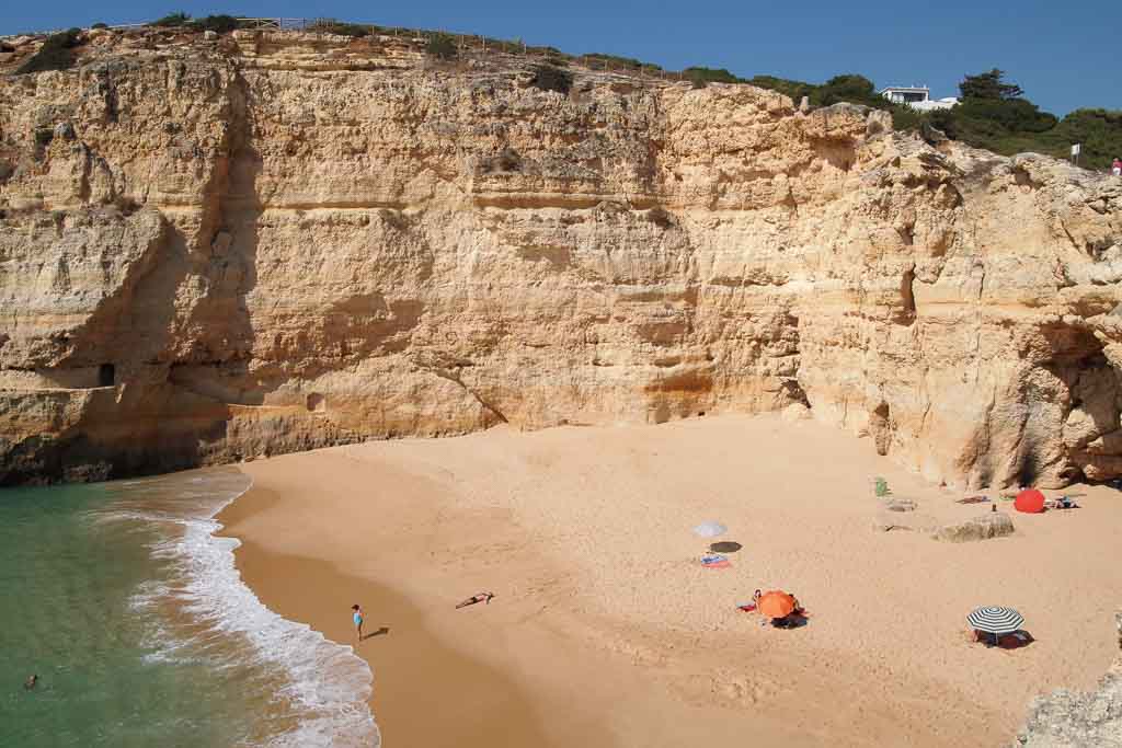 Schmugglerstrand Praia do Carvalho in Portugal an der Algarve